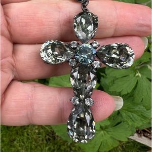 Sabika cross pendant